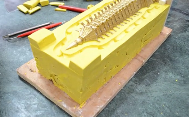 硅膠模具制作過(guò)程是怎么樣的 ？