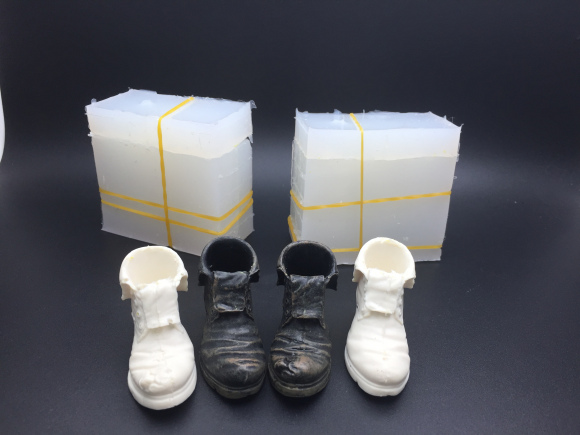 導(dǎo)致模具硅膠產(chǎn)品不耐酸堿不耐老化的原因是什么？