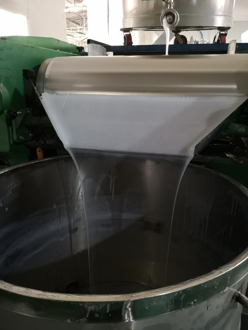 影響模具硅膠粘性因素有哪些？