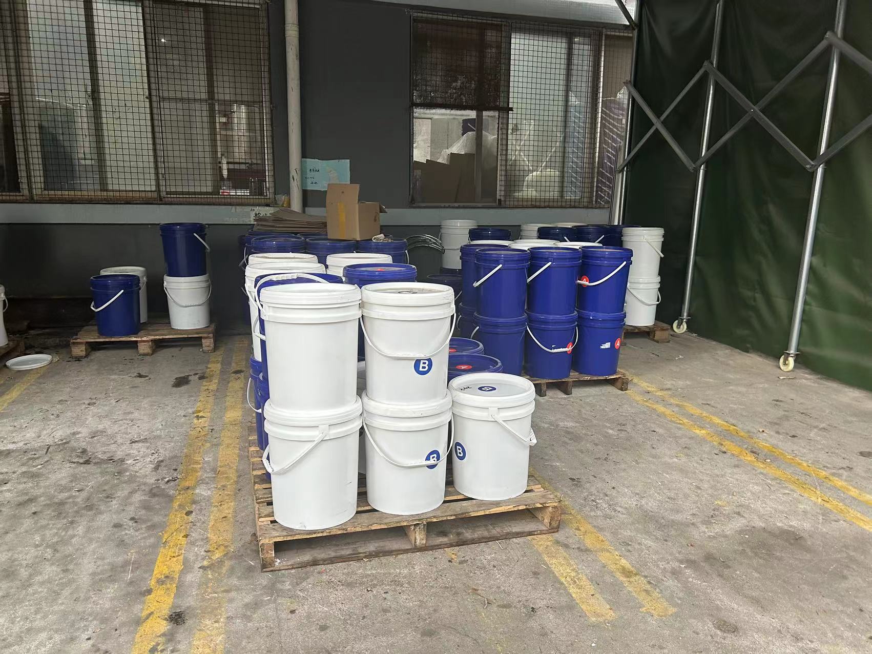 復(fù)合材料專用硅膠選擇有妙招，速來圍觀！